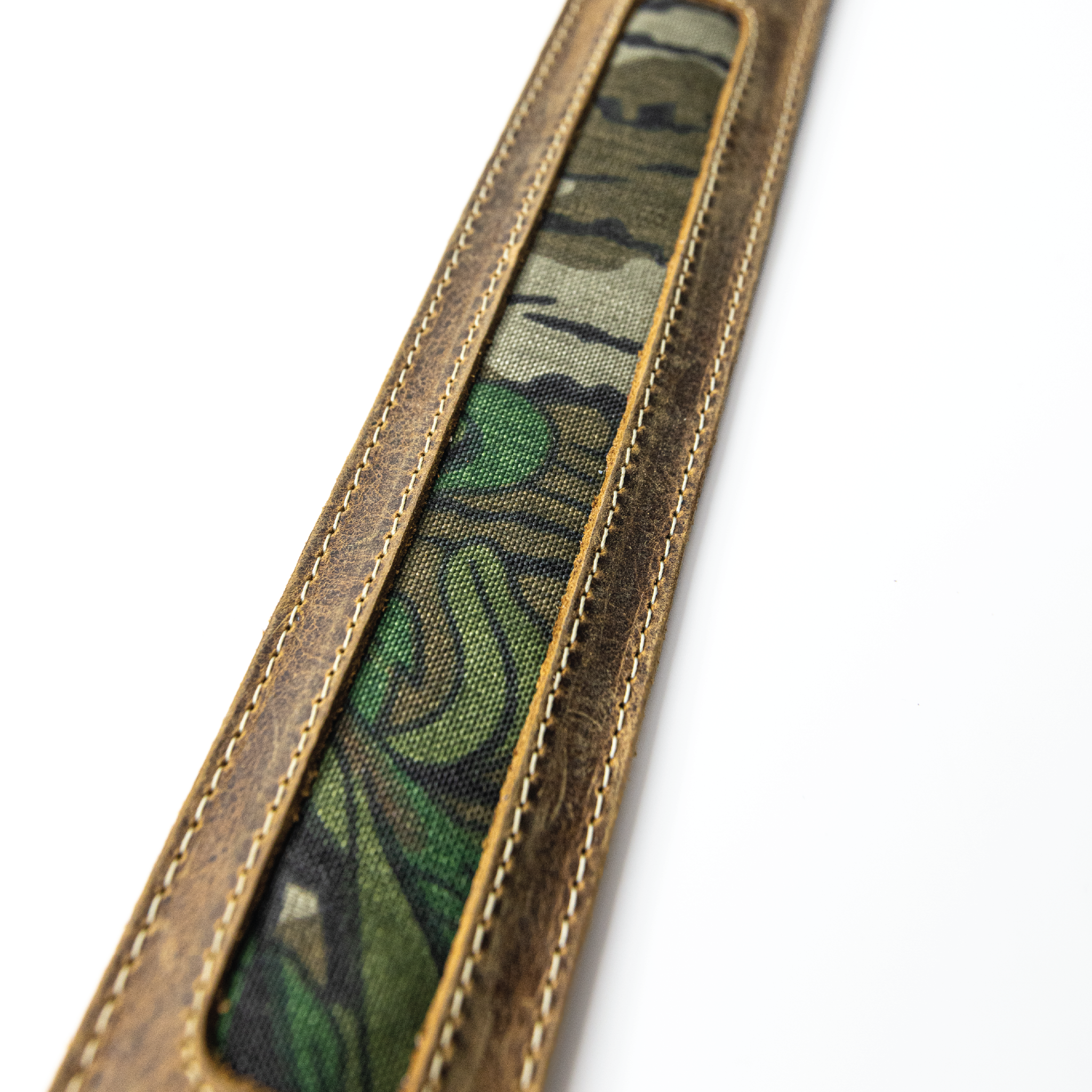 Deluxe Leather Turkey Tote with Mossy Oak In-lay