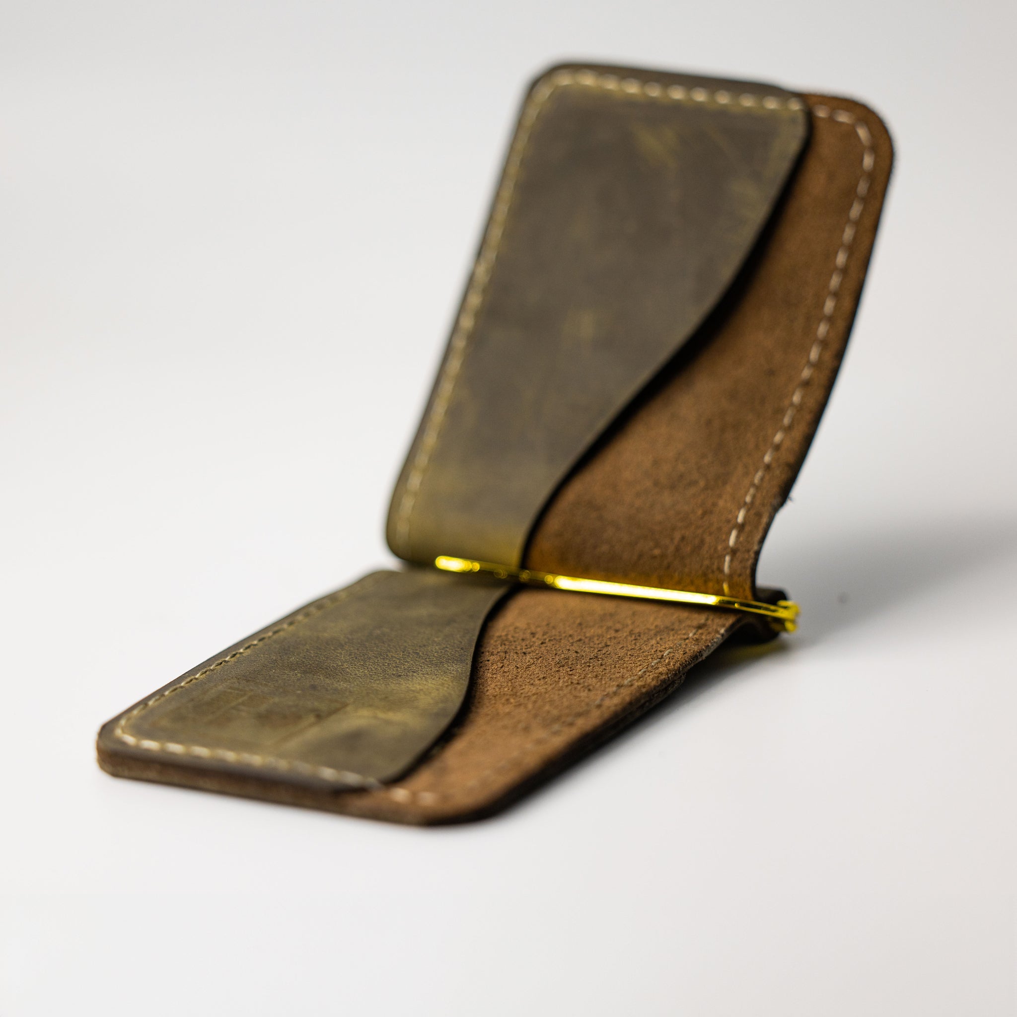 Leather Wallet w/ Mossy Oak In-lay
