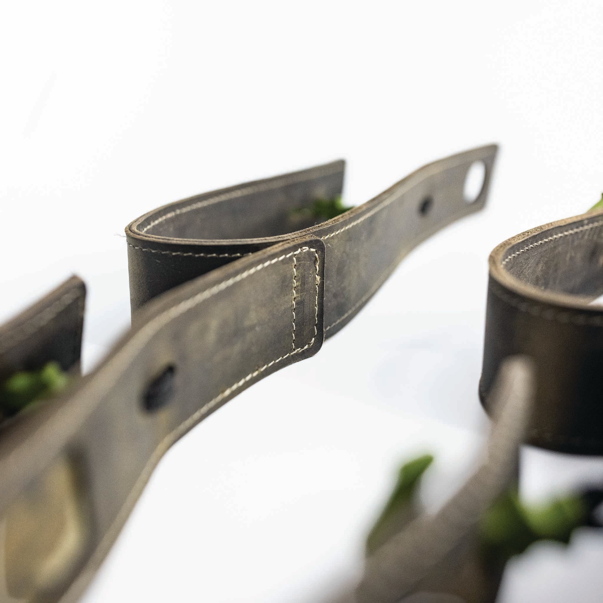Double Headrest Leather Gun Loops