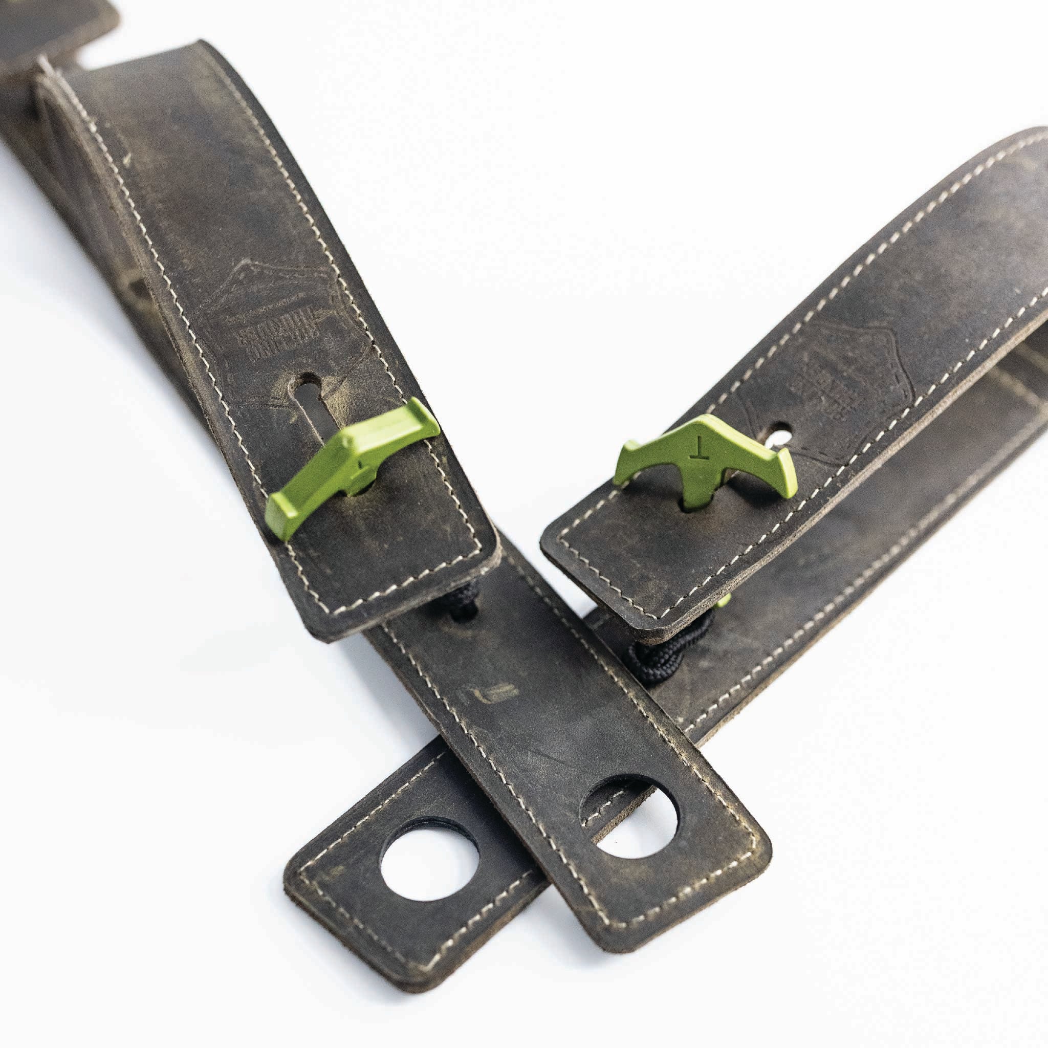 Double Headrest Leather Gun Loops
